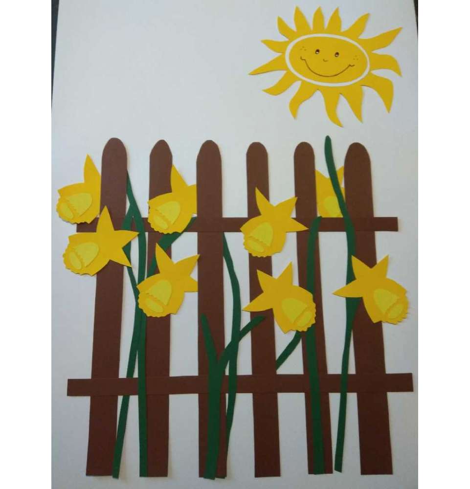 Dekoracje wiosenne i letnie Płot Narcyze 50x50 cm   dekoracje szkolne