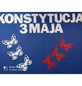 Dekoracje Konstytucja 3 maja Święto Niepodległości Motyle motyl ażurowe biało czerwone 20 cm  dekoracje szkolne