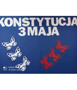 Dekoracje Konstytucja 3 maja Święto Niepodległości Motyle motyl ażurowe biało czerwone 20 cm  dekoracje szkolne
