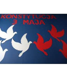 Dekoracje Niepodległość Gołąb 35 cm x 28 cm 11 listopad dekoracje szkolne